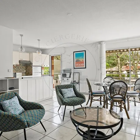 Spacieux 3 Pieces Avec Terrasse, A 3 Min, Linge Et Menage Inclus Daire *